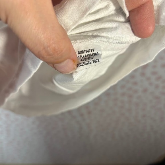 Harry Potter Hogwarts Alumni T Shirt Mens Sz M Wizarding World Universal Studios - Picture 6 of 8